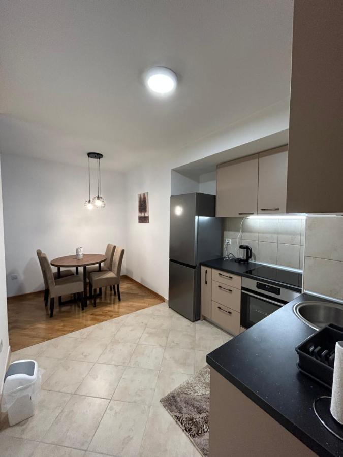 Vert Apartment Banja Luka Buitenkant foto